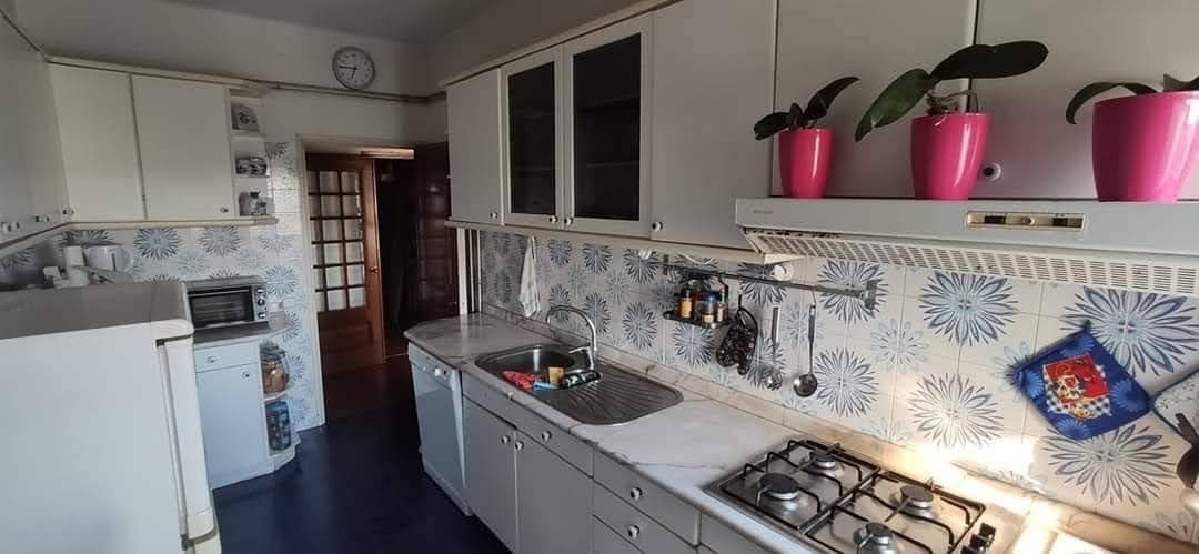 Vende Apartamento T3+1