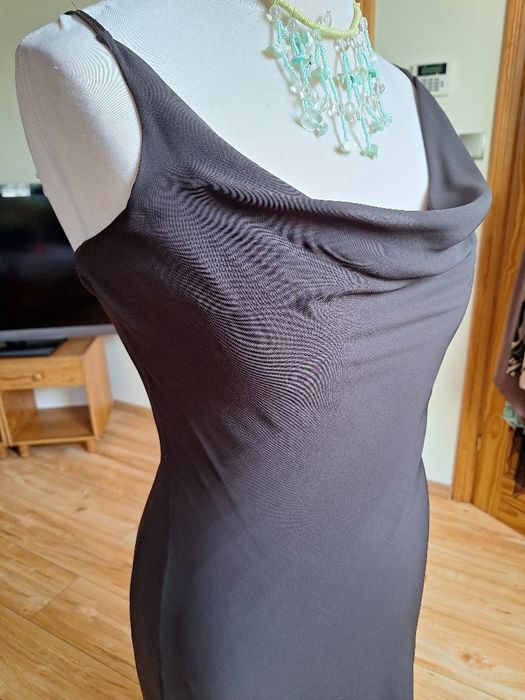 Nowa, piękna suknia r.44