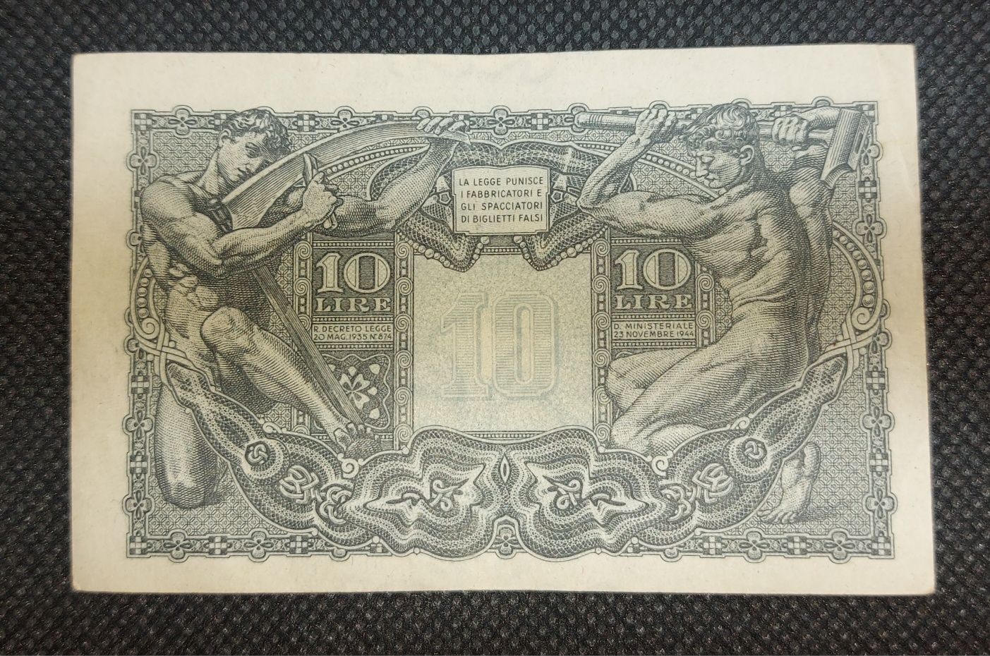 Nota de 10 liras 1944