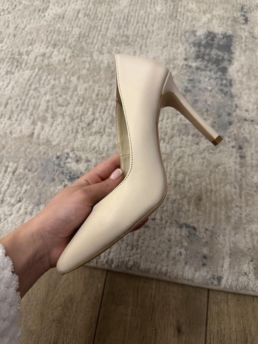 Туфлі шкіряні жіночі бежеві Туфлі для нареченої Туфли для невесты 38р