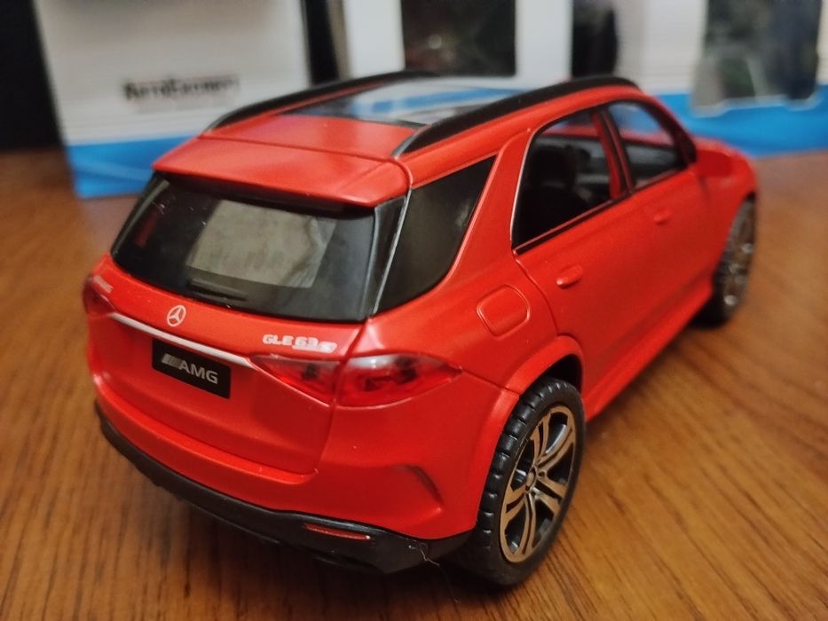 Модель mercedes-benz gle63 Мерс 1:32 Автоэксперт Металл свет звук Джип