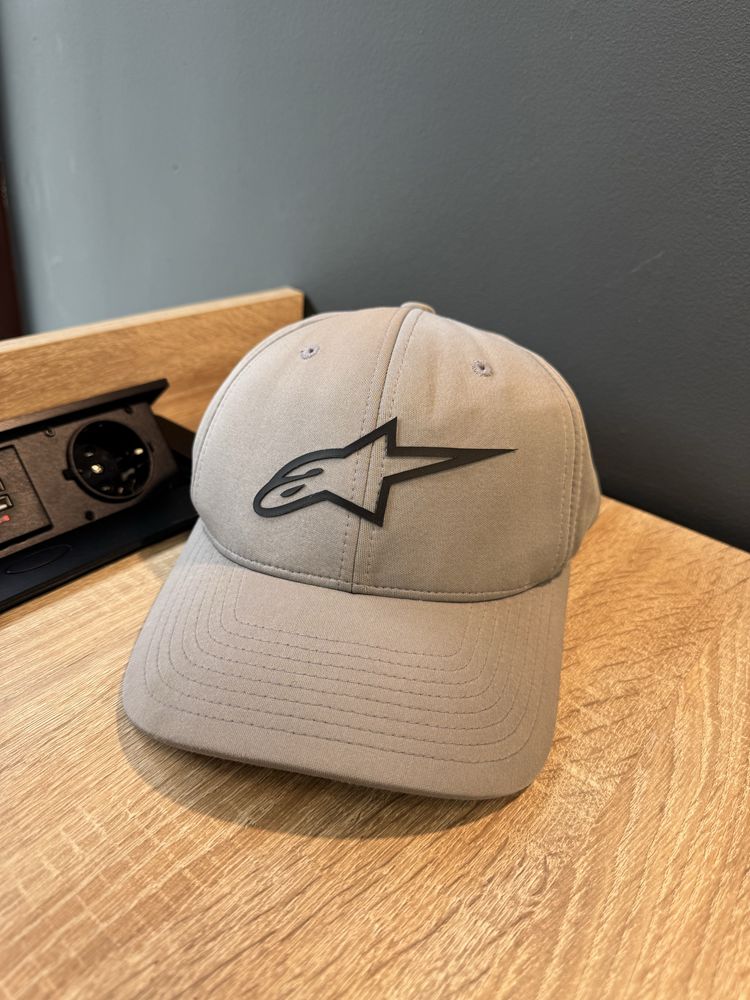Кепка бейсболка мото гоночная Alpinestars