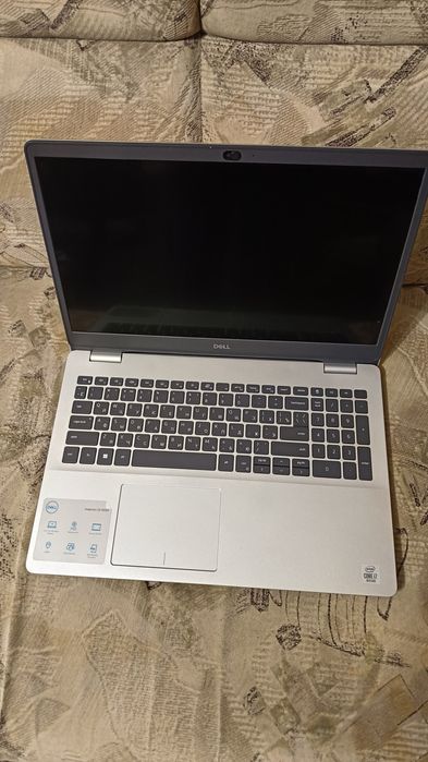 Продам ноутбук Dell Inspiron 5593