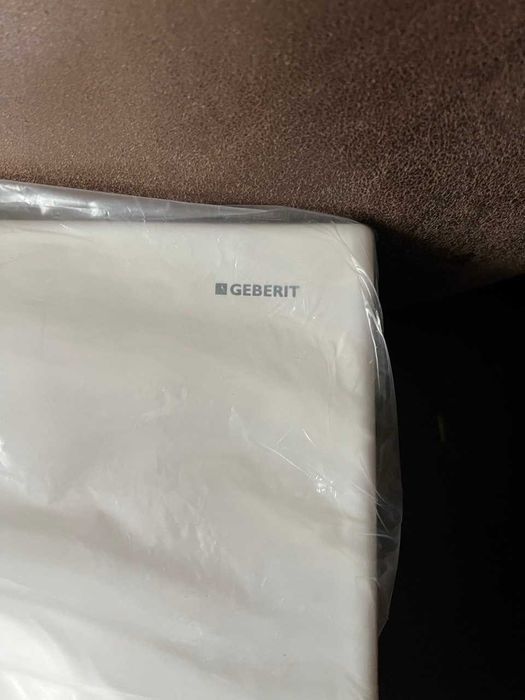 Умивальник Geberit Selnova Square 500.995.00.1