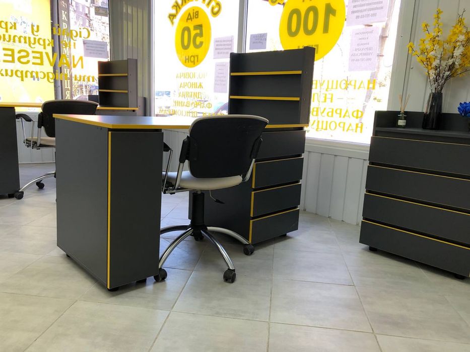 Шукаємо майстра манікюру (оренда місця)