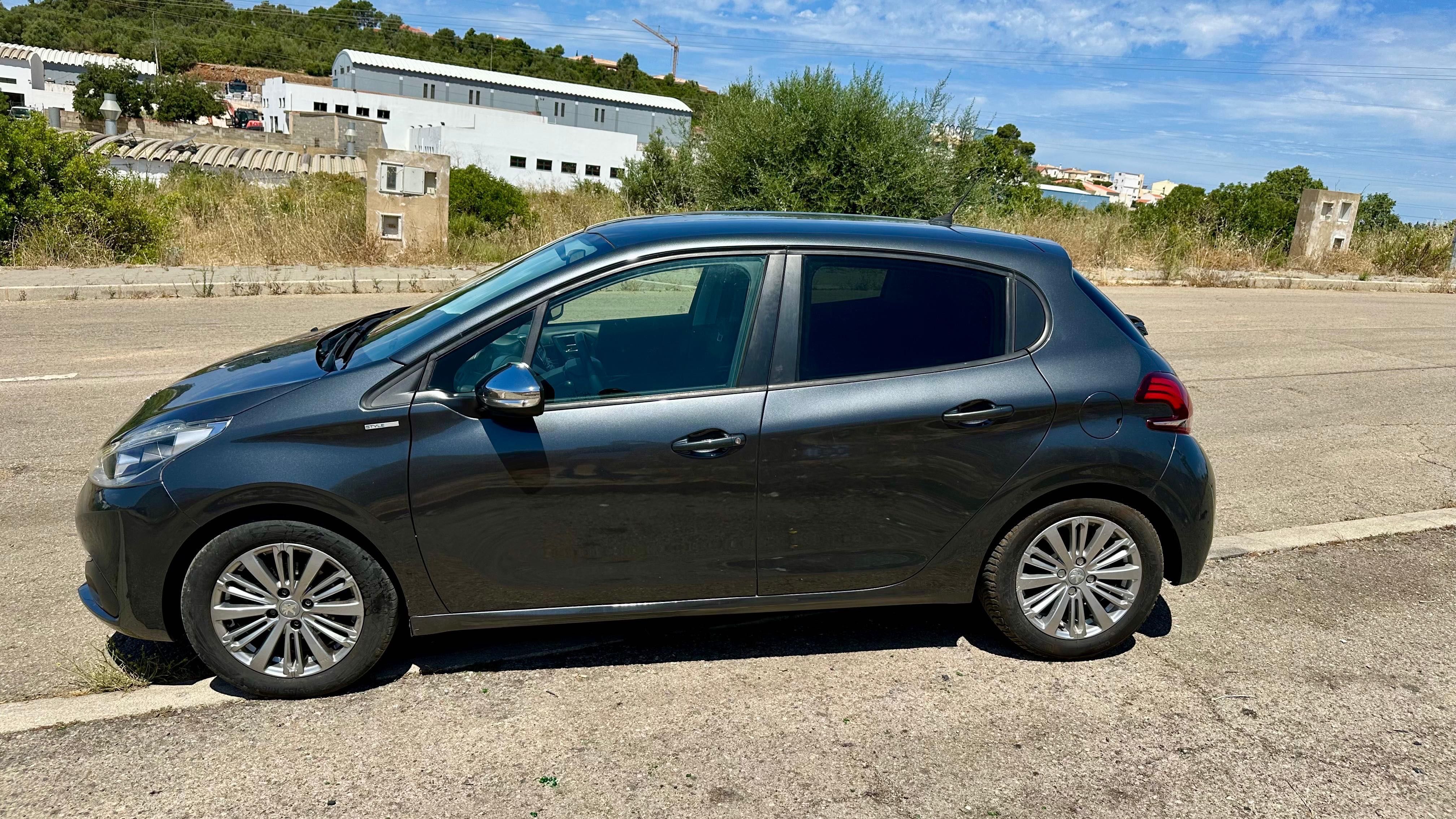Peugeot 208 1.6 HD 2017