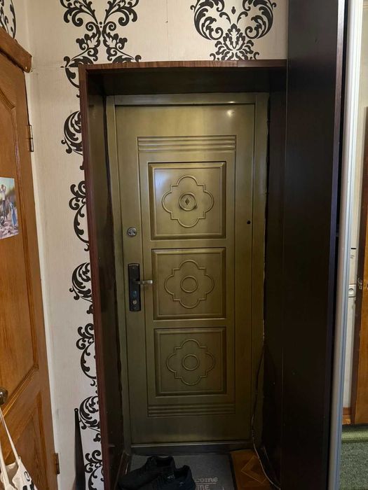 Продам 1 кімнатну квартиру