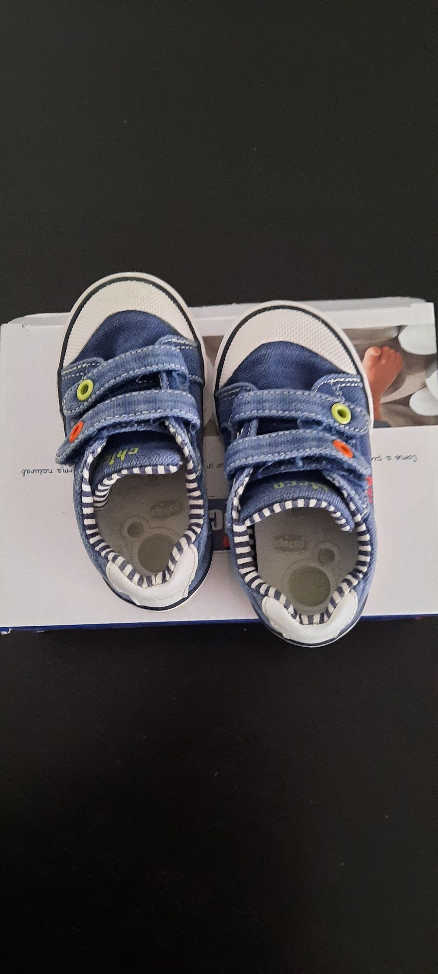 2 pares de Sapatilhas da chicco