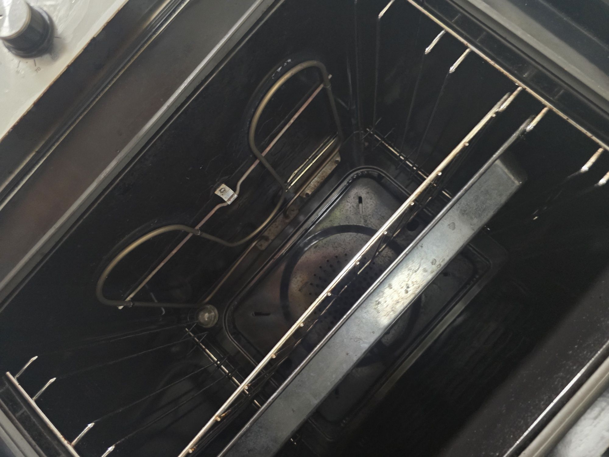 Forno Eléctrico Confortec Ventilado Inox.