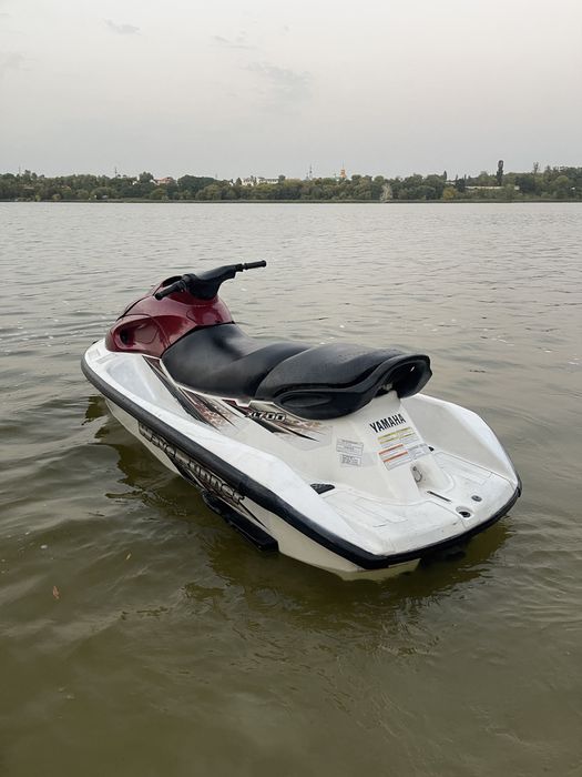 Продам гідроцикл з лафетом Yamaha XL 700