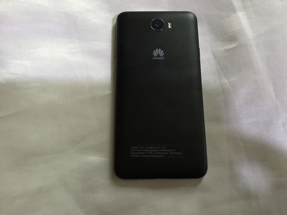 Отличный телефон Huawei Y5 II, CUN-L21. В идеале !