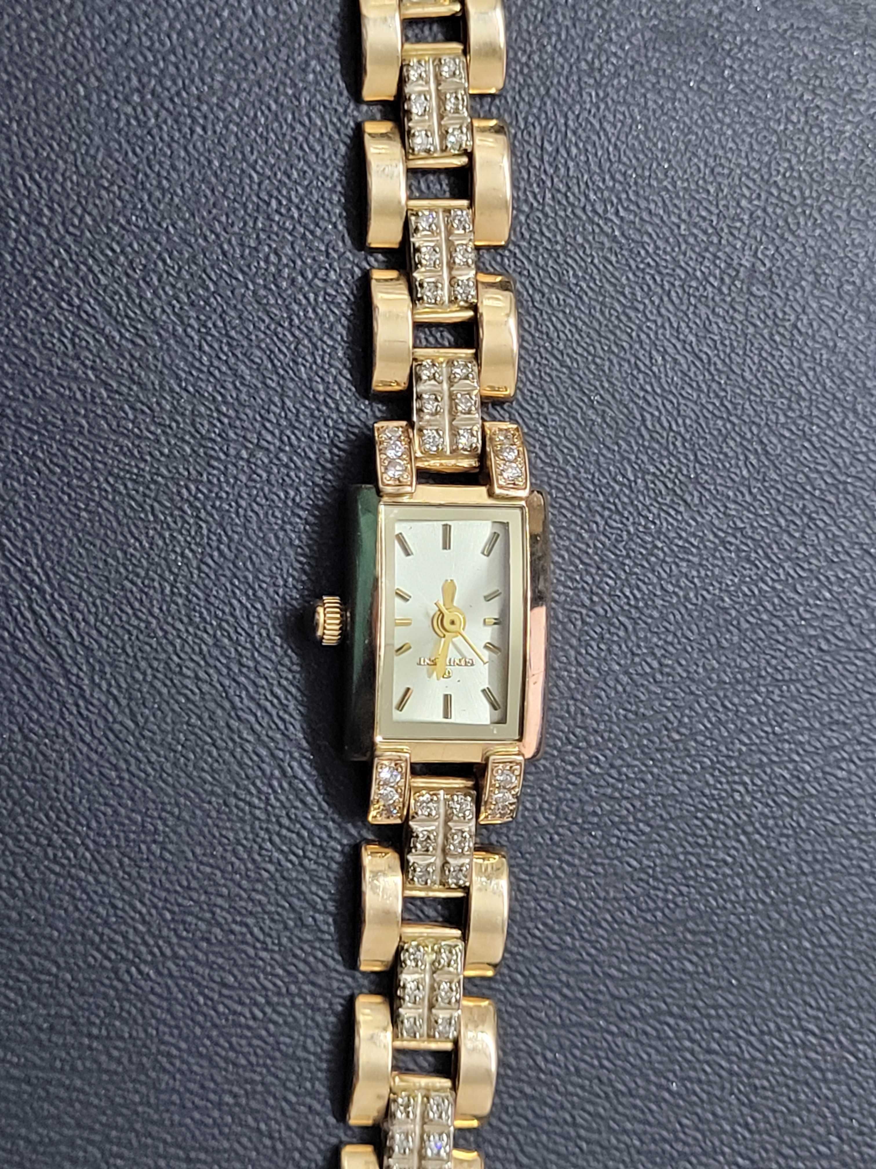 Золотий жіночий годинник з золотим браслетом 585 проби