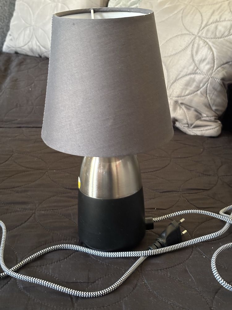 Lampka nocna Globo .