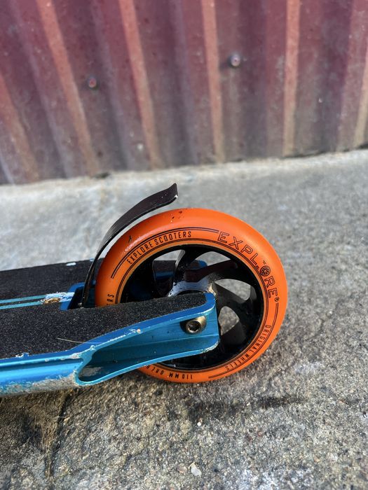 Продам трюковий самокат в хорошому стані