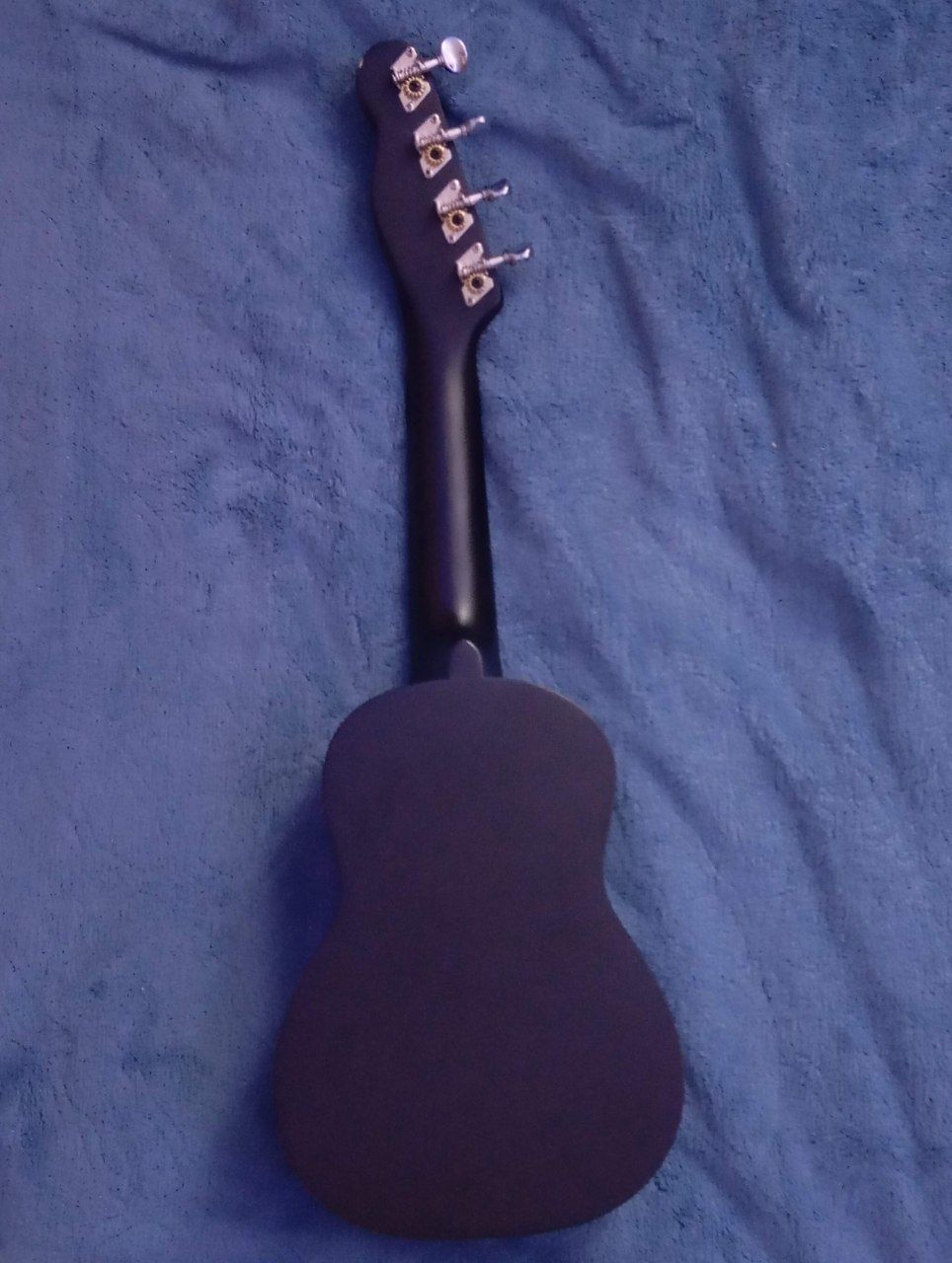 укулеле Fender Venice Soprano