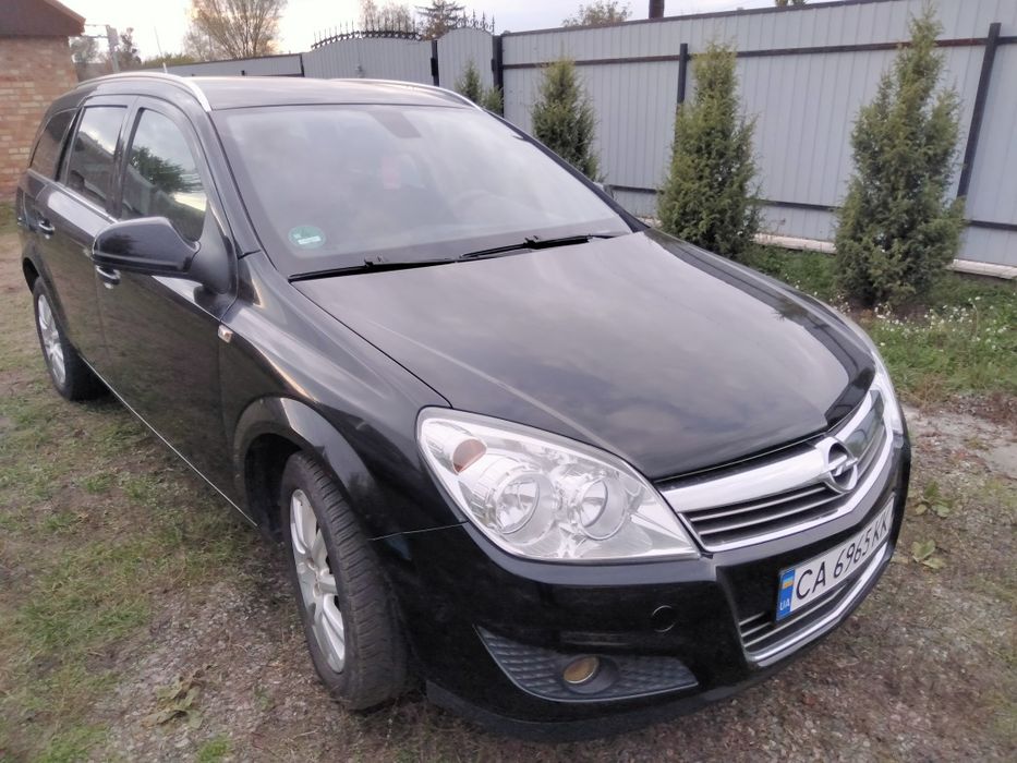 Продам Опель Астра H 2009 року