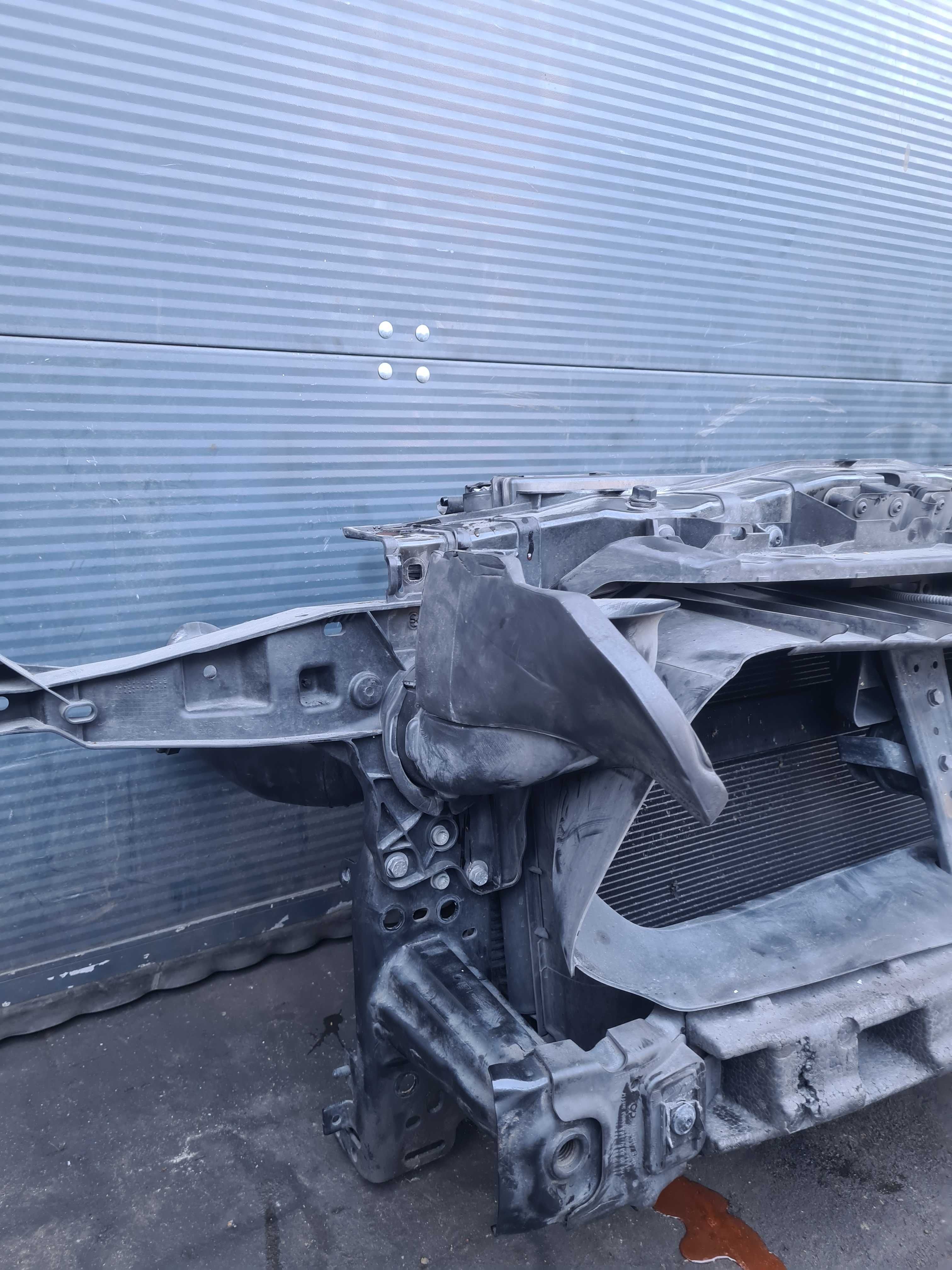 Porsche Cayenne II 7P 4.8 GTS pas przedni belka chłodnica wentylator