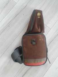 Torba wędkarska Westin W3 Street Sling 45x19x6cm Grizzly Brown