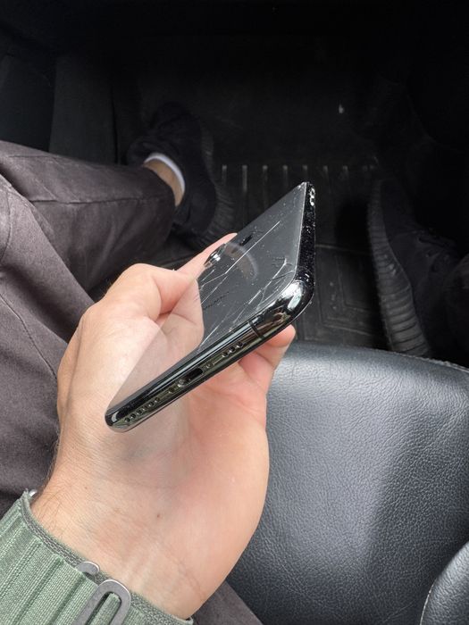 iPhone XS 64GB Black
