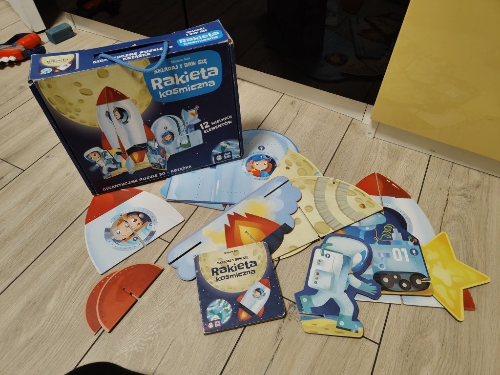 Puzzle 3D przestrzenne rakieta kosmos planety