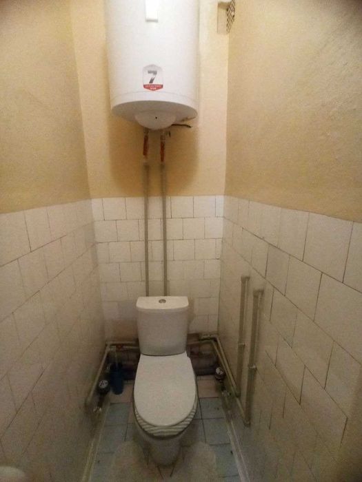 Продам 2-х комнатную квартиру на Малом рынке, по проспекту Соборный