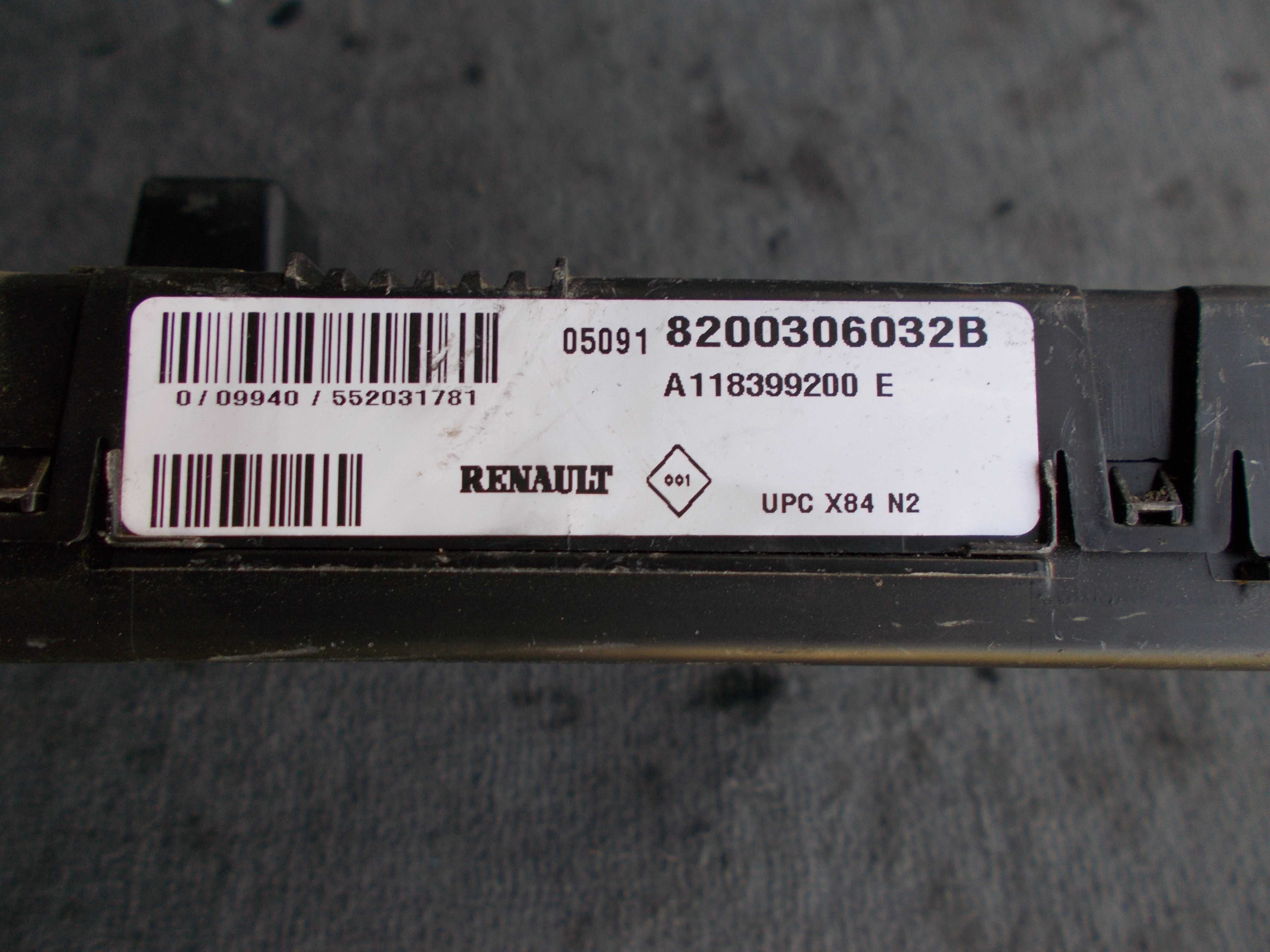 Renault SCENIC 1.5 dci 05r moduł UPC X84 N2  8200.306032B
