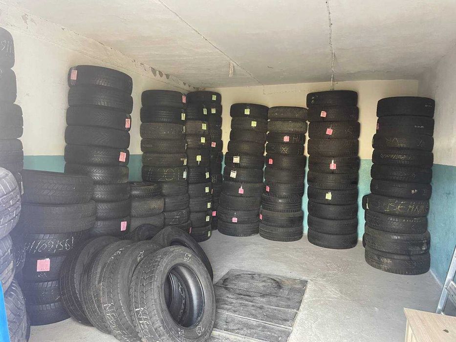 Шини б/у Зима 205/65 r16 c резина одиночки пари комплекти