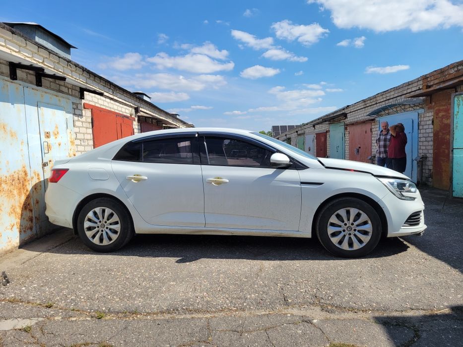 Renault Megane после ДТП