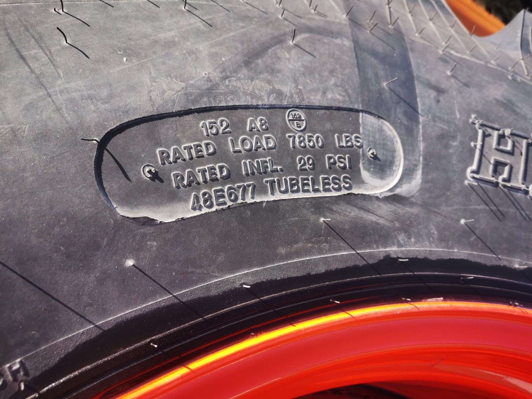 Koła 480/80 R38 Titan Tubeless wzmacniane Lexion