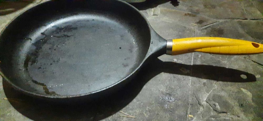 Сковорода индукционная Valira диаметр 29 см черный глубина 6 Испания