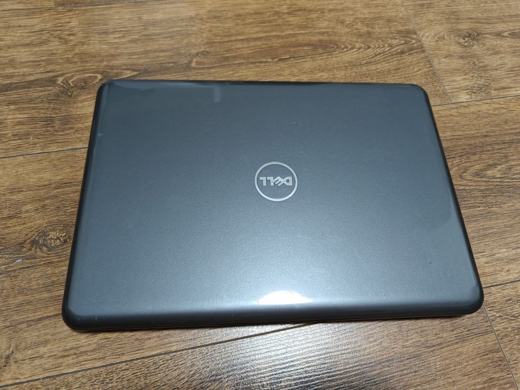 Dell Latitude 3380