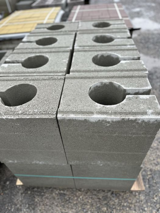 Водовідвід бетонний/ водозлив/ лоток/ жолоб