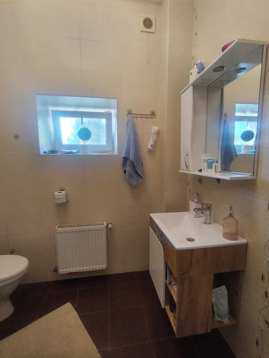 Продам 2 дома на 7 сотках земли на Таирова.