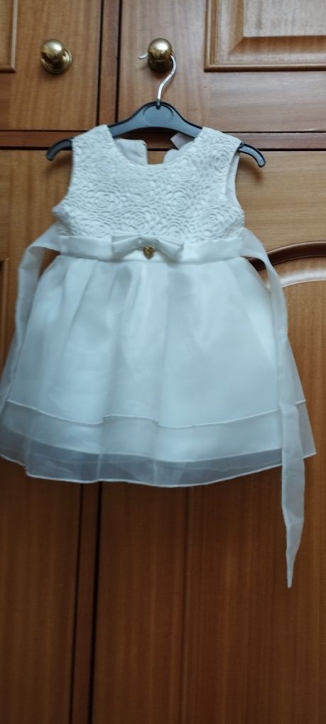 Vestido branco 18/24 meses.