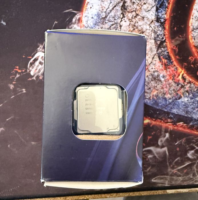 Zestaw: INTEL CORE I5 9400F, chłodzenie intel, pasta temoprzewodząca