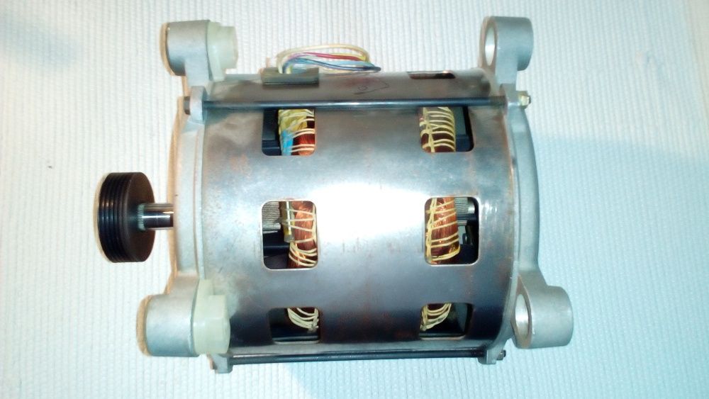 Motor de máquina de lavar roupa Ariston