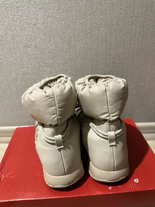 Сапоги демісезоні дутики