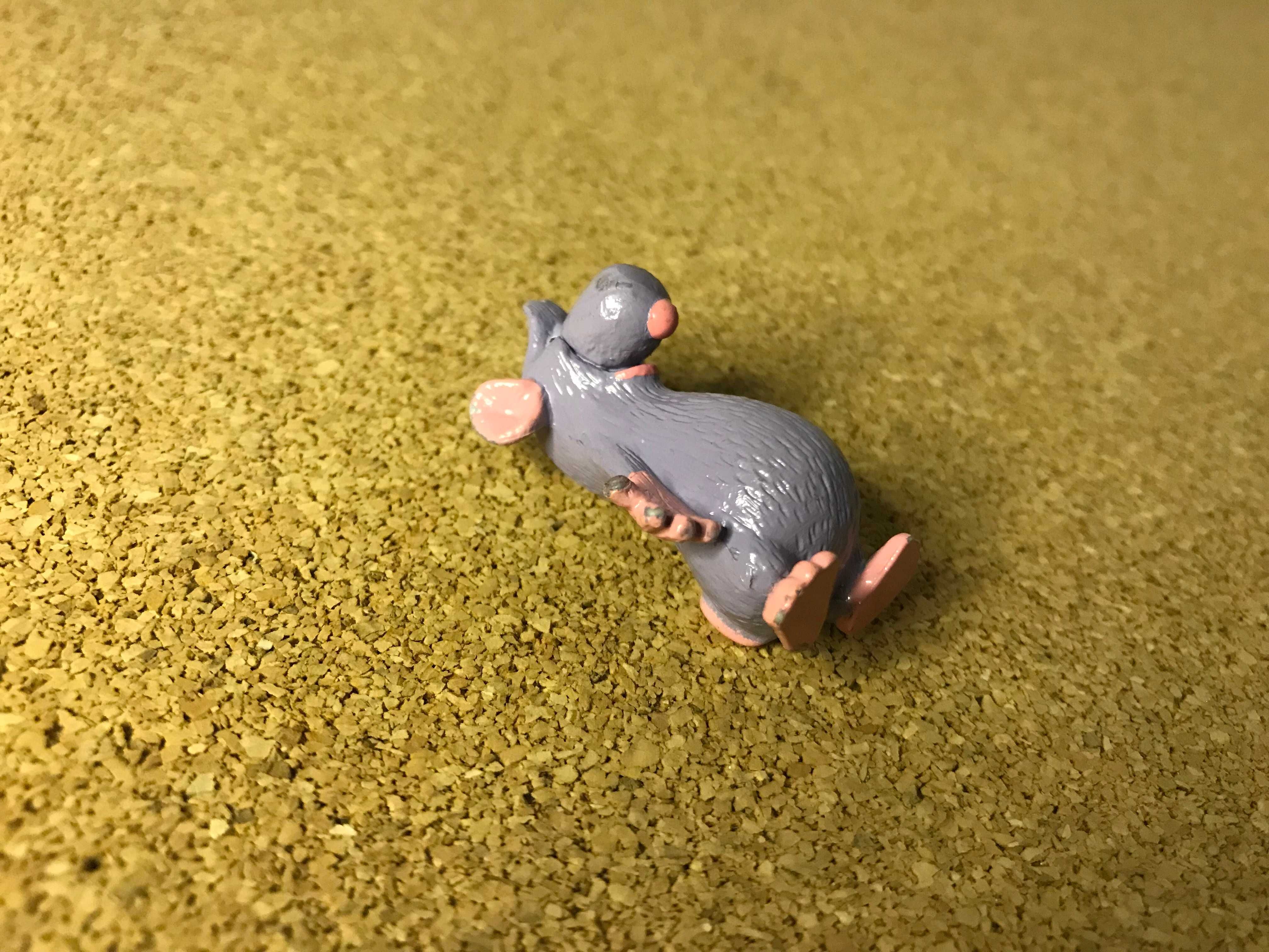 Figurka Szczur Mysz Disney Ratatouille Django Rat 2007 Pixar [1]