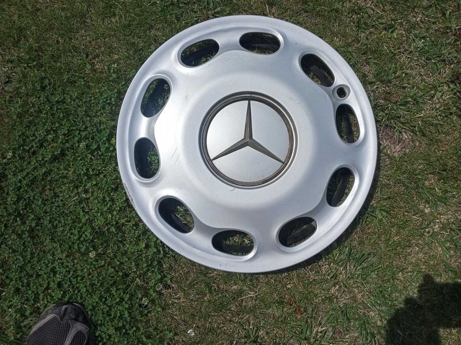 kołpaki 15' oczywiście do mercedesa