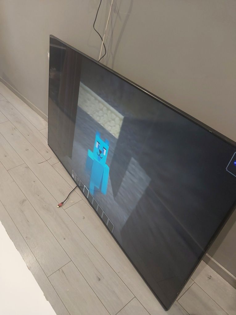 Uszkodzony Telewizor 75"