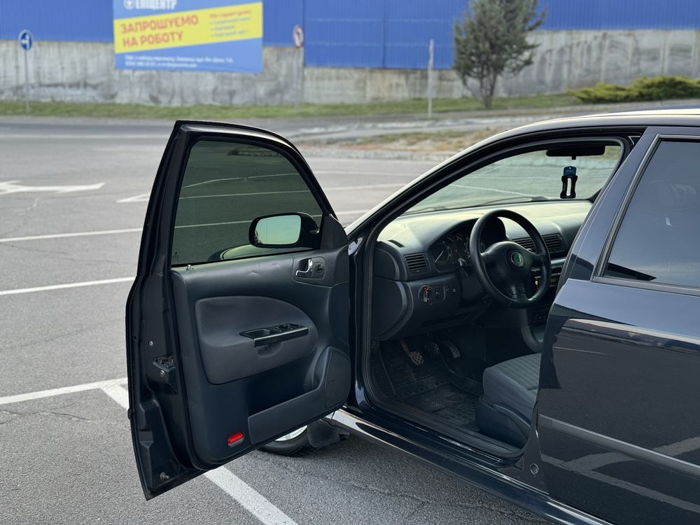 skoda octavia 1.8t