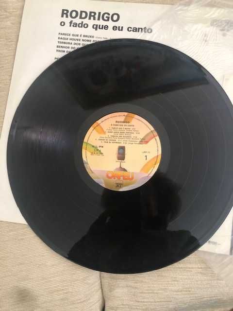 Disco em vinil, LP, de Rodrigo, álbum "O Fado que eu canto"