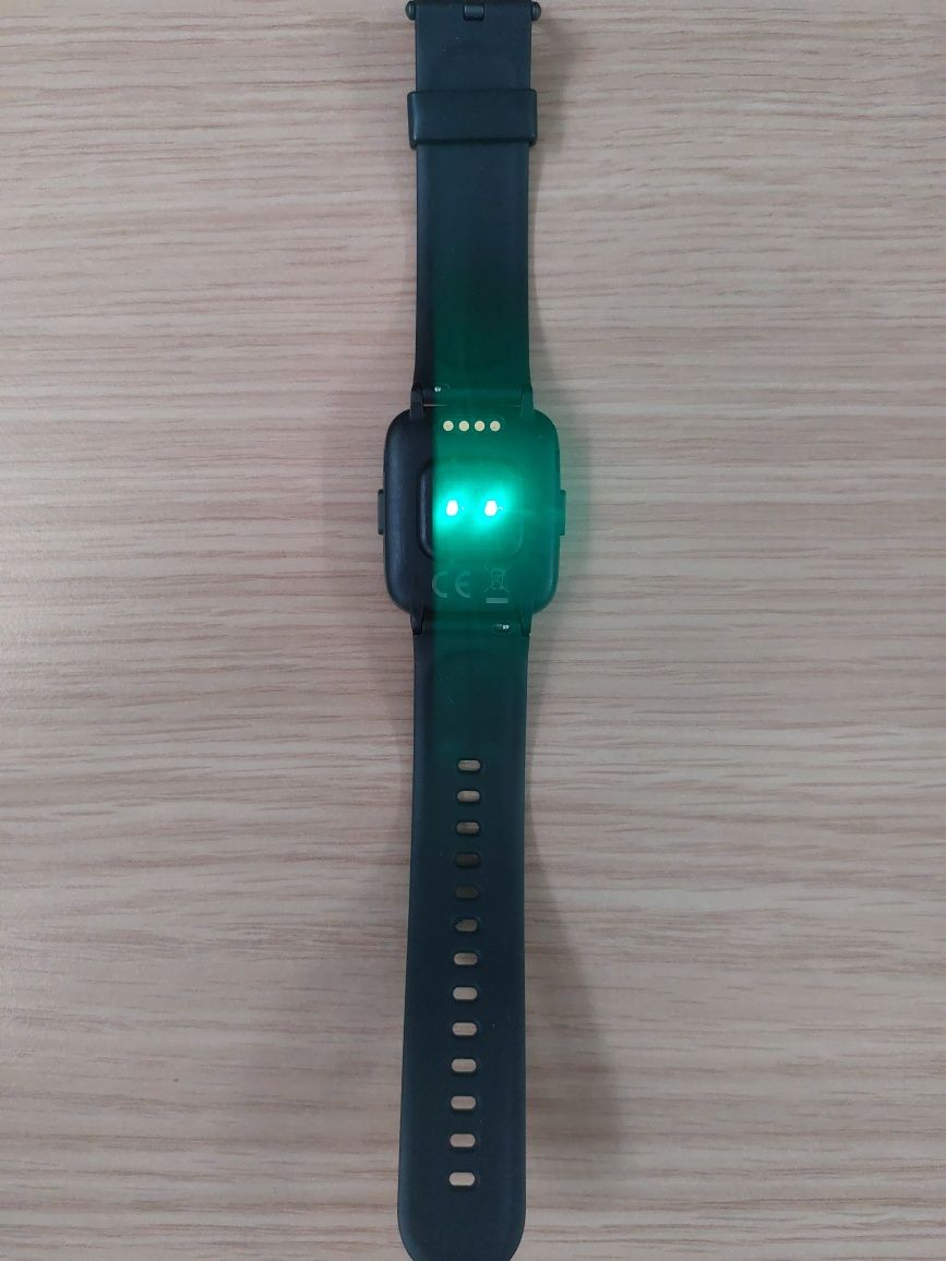 Smartwatch Ubiq HR da Prozis - COMO NOVO