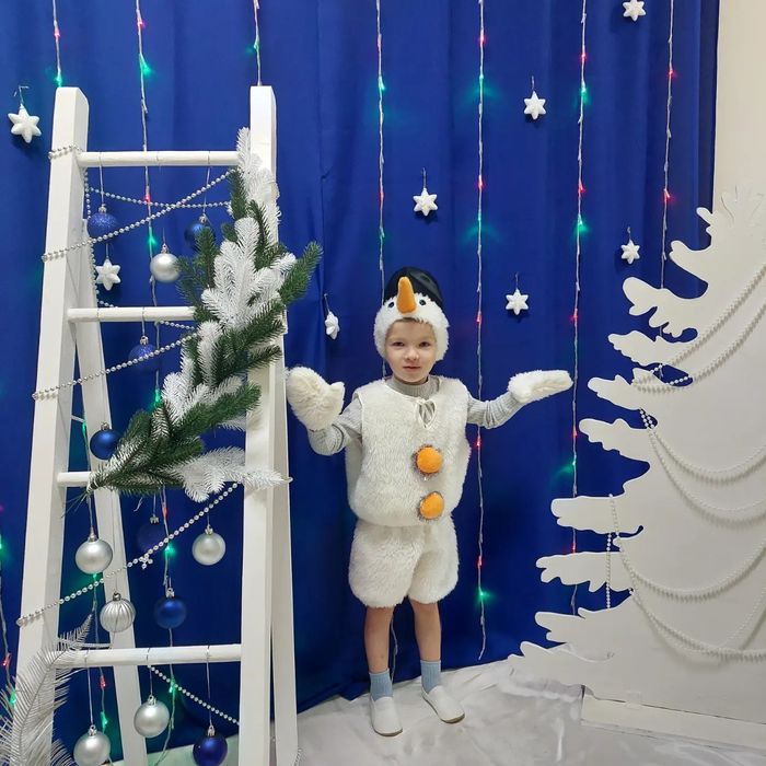 Костюм зайчика. Костюм сніговика