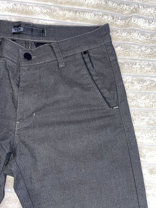 Чоловічі брюки , штани