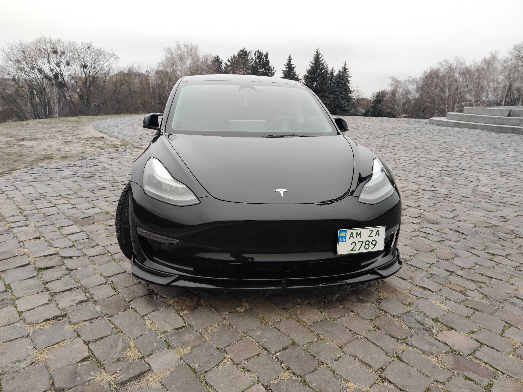 Tesla model 3 performance автопілот повний