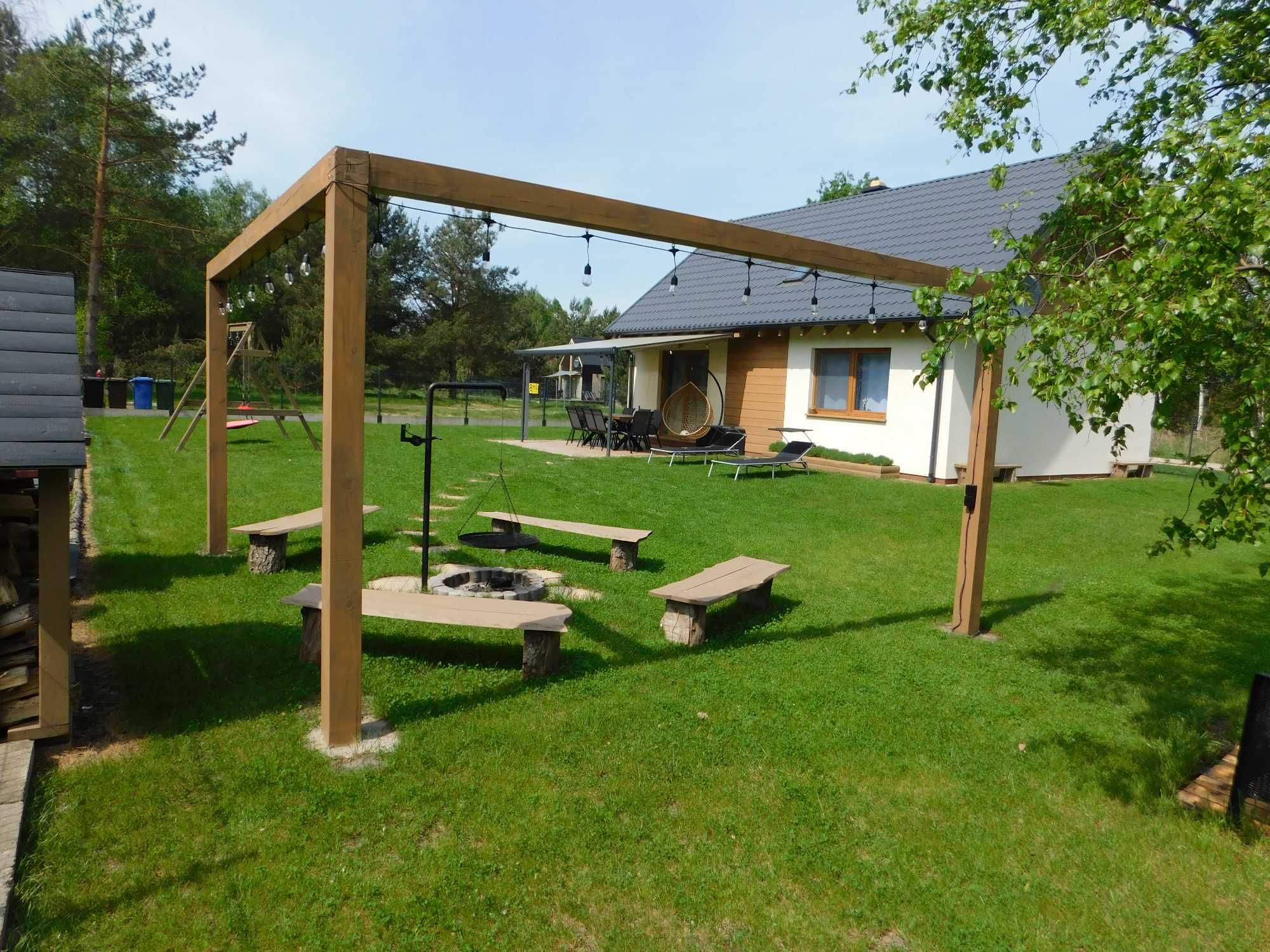 Forest House Sasino . Wynajem domu z sauna i balią na wyłączność.