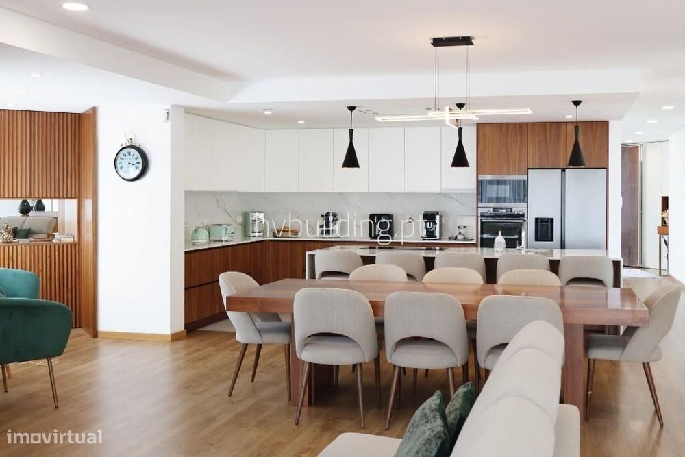 Exclusiva Moradia T4 com piscina em Galegos S. Martinho