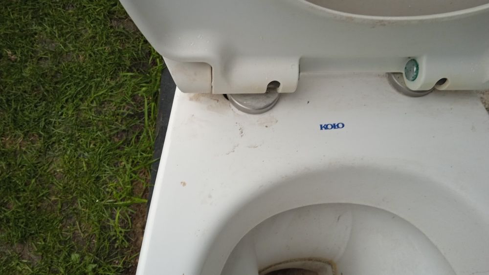 WC Koło podwieszane kompakt