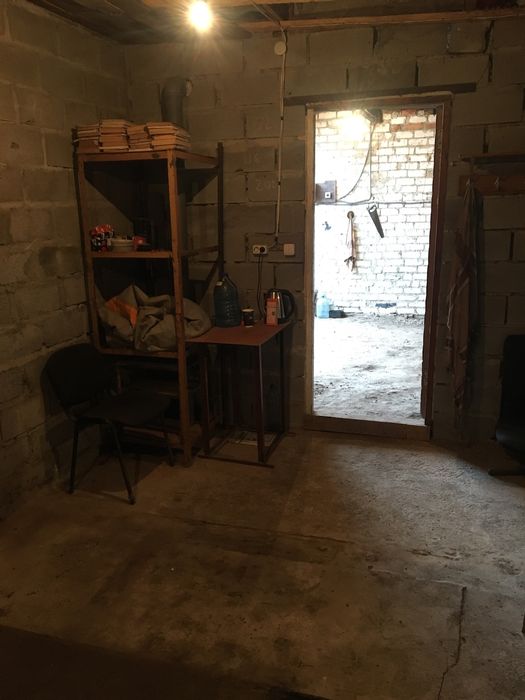 Гараж 602 р-н.3-х комнатный эксклюзивный